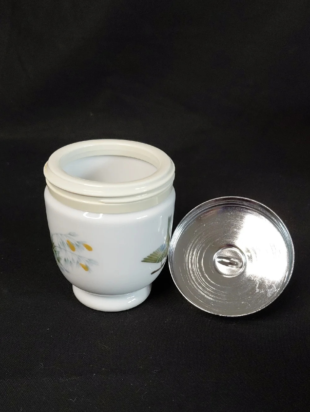 ROYAL WORCESTER 
